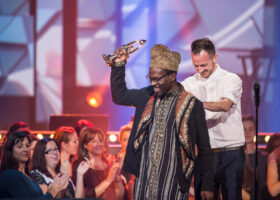 ADISQ 2015 : le premier gala - Pierre Kwenders gagnant du Félix Vidéoclip de l'année (crédit photo : Jean-François Leblanc)