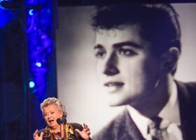 Ginette Reno, hommage à Michel  Louvain