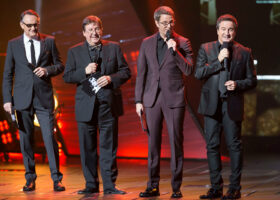 GALA DE L'ADISQ 2015 : Yves Jacques, Rémi Girard, Patrice L'Écuyer et René Simard : Hommage à dodo ( crédit photo : Jean-François Leblanc)