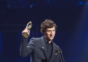 GALA DE L'ADISQ 2015 : Patrice Michaud gagnant du Félix Spectacle de l'année : Auteur-compositeur-interprète ( crédit photo : Jean-François Leblanc)