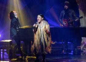 Gala de l'ADISQ - Performance : Alexandra Stréliski et Elisapie