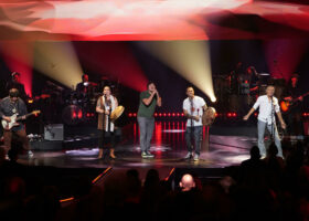 Gala de l'ADISQ - Performance : Samian, Laura Niquay, Claude Mckenzie et Émile Bilodeau